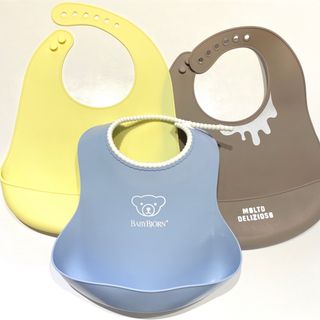 ベビービョルン(BABYBJORN)のベビービョルン&スリーコインズ　お食事エプロン3点セット(お食事エプロン)