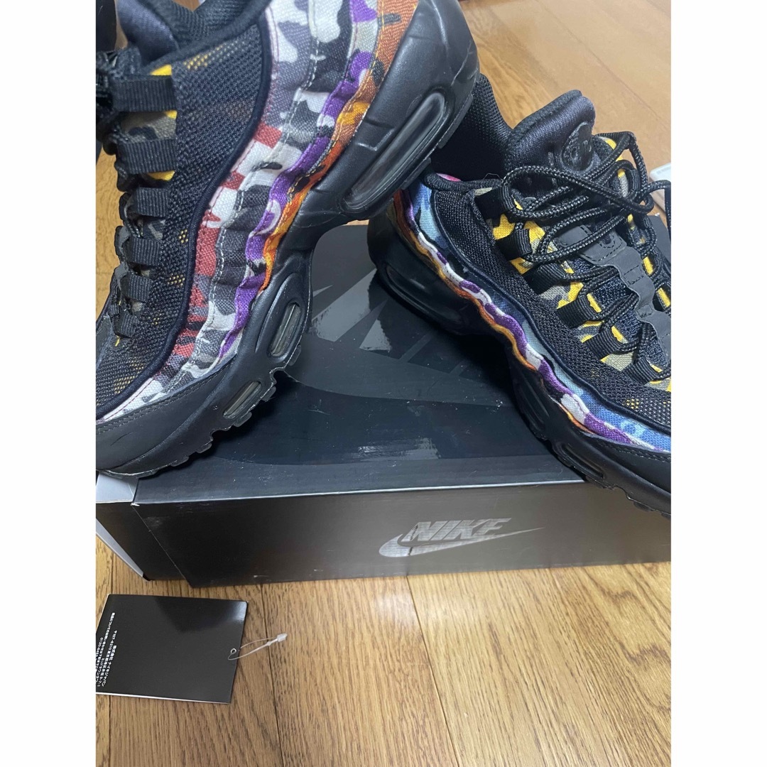 NIKE(ナイキ)のAIR MAX 95 ERDL PARTY 25.5㎝　ラボラトリー パーティー メンズの靴/シューズ(スニーカー)の商品写真