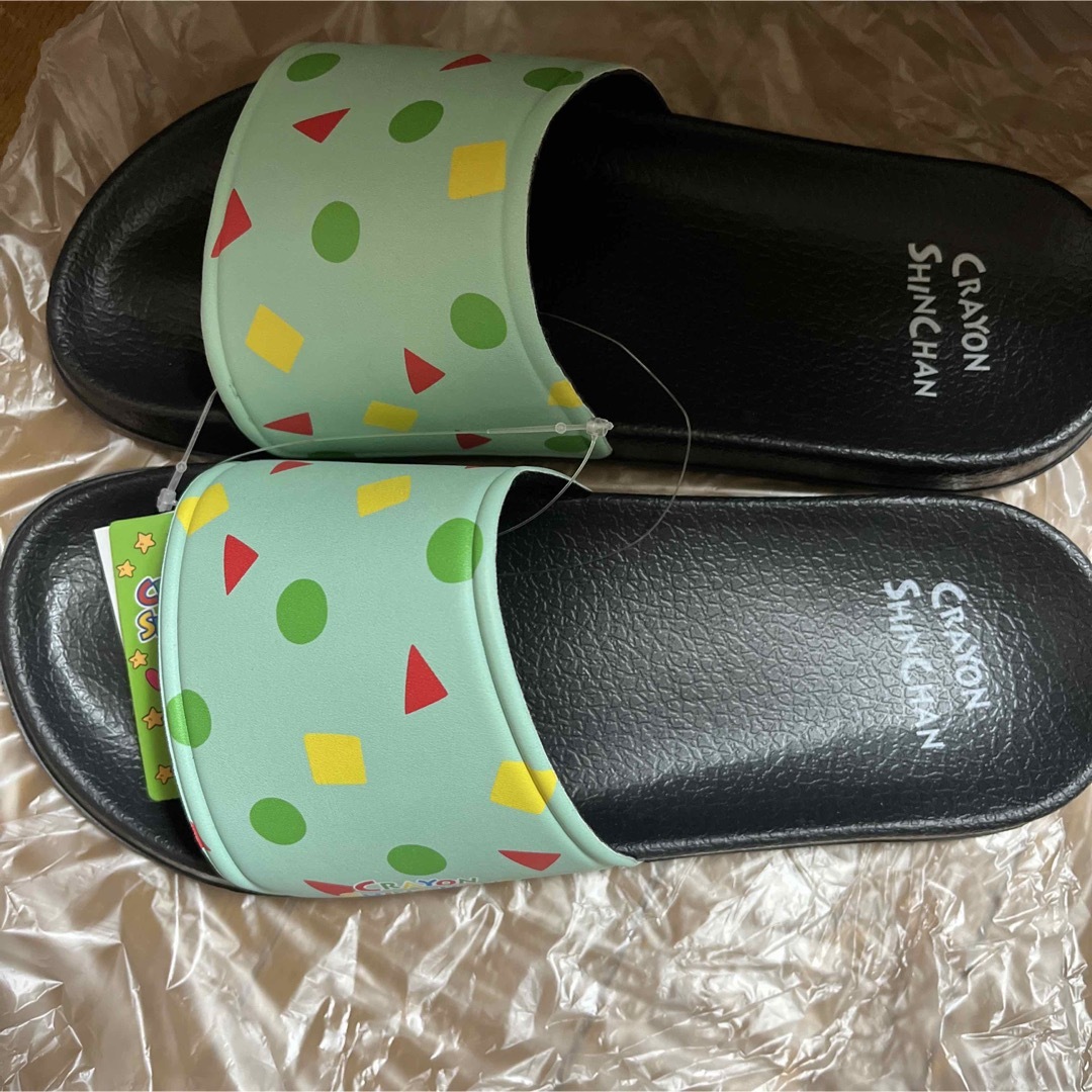 クレヨンしんちゃん　シャワーサンダル レディースの靴/シューズ(サンダル)の商品写真