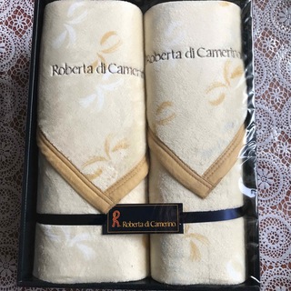 ロベルタディカメリーノ(ROBERTA DI CAMERINO)のロベルタ毛布シングル２枚セット半額Robert定価10,000円ダンシングアール(布団)
