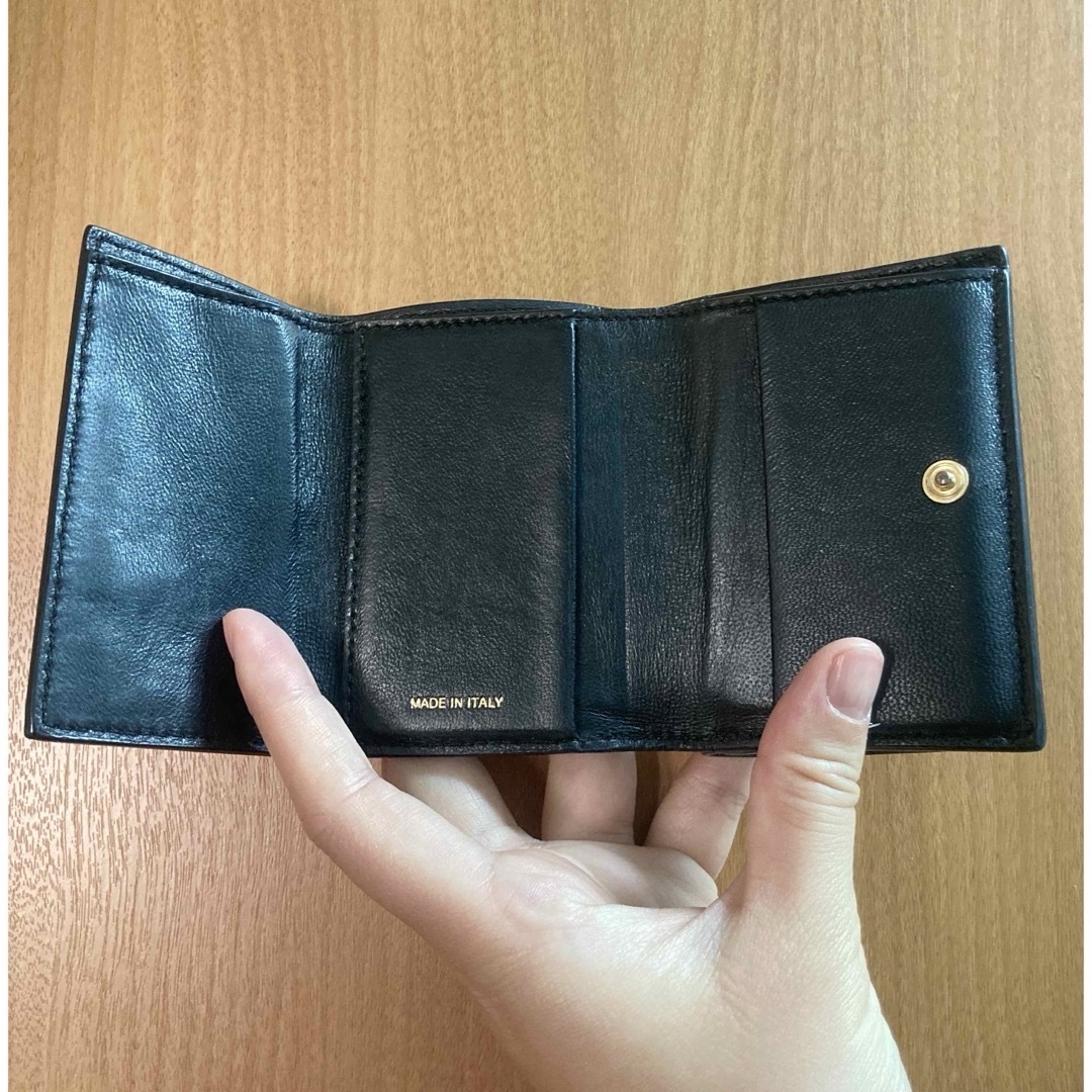 Marni(マルニ)の【chuntaro様専用】MARNI マルニ　三つ折り財布 レディースのファッション小物(財布)の商品写真