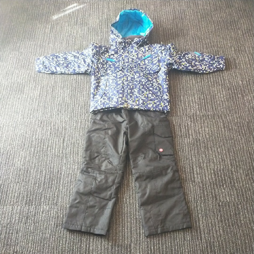 AIRWALK(エアウォーク)の美品　AIR WALK　キッズ スキーウェア　130cm キッズ/ベビー/マタニティのキッズ服男の子用(90cm~)(その他)の商品写真