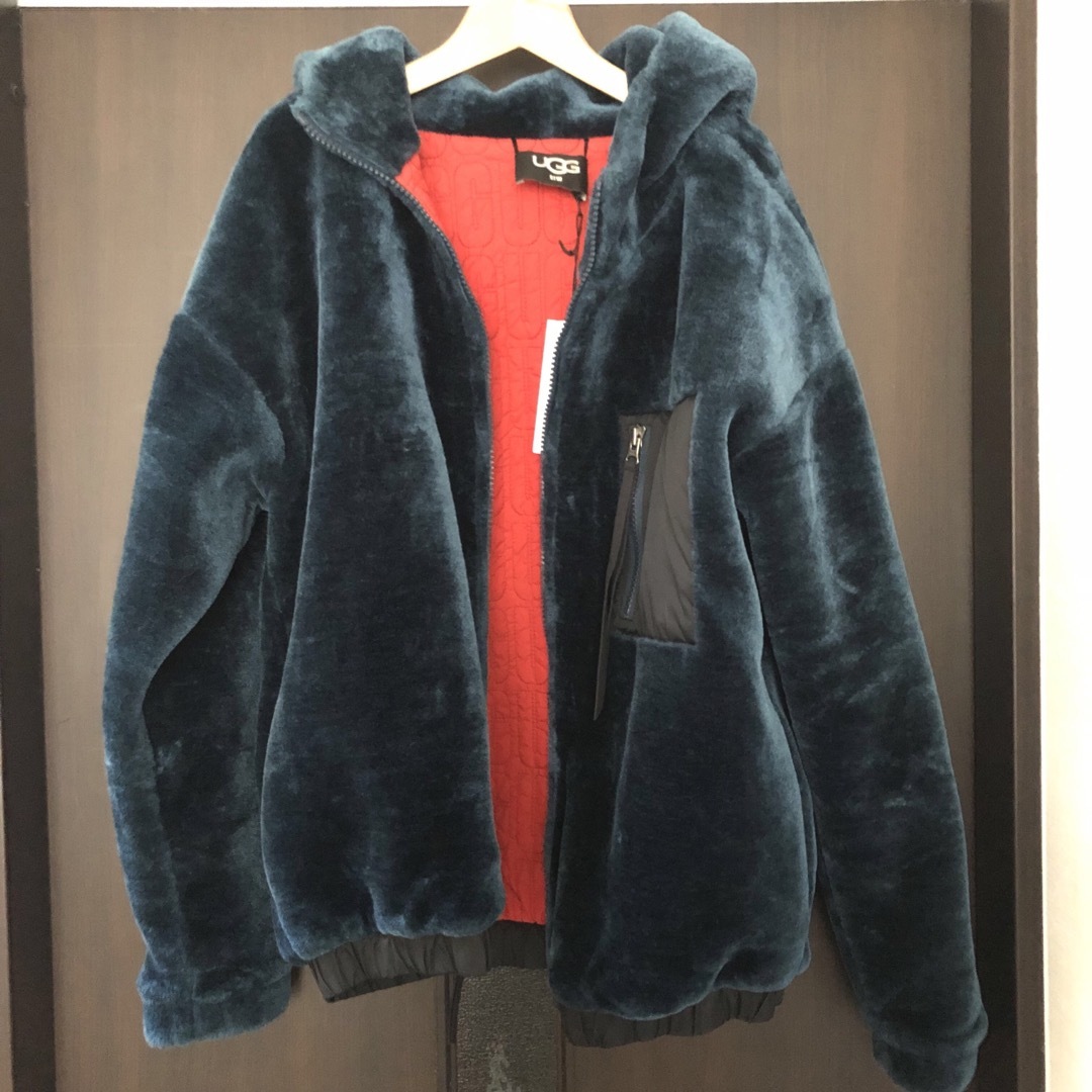 ポリエステル100%胸ポケット人気完売レア希少UGG Kairo Faux Fur Jacket 新品未使用