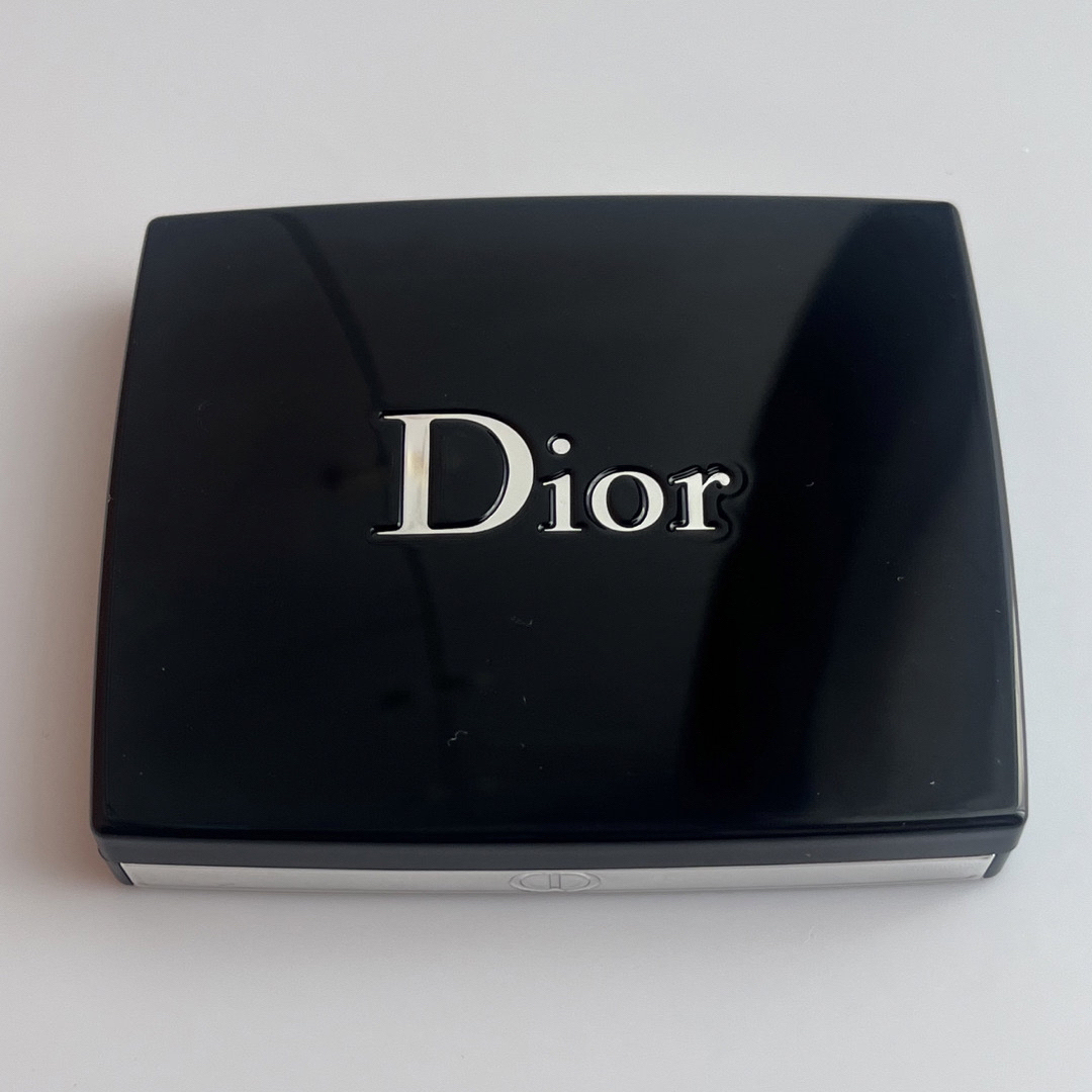 Dior(ディオール)のDior サンククルールクチュール 769 チュチュ コスメ/美容のベースメイク/化粧品(アイシャドウ)の商品写真