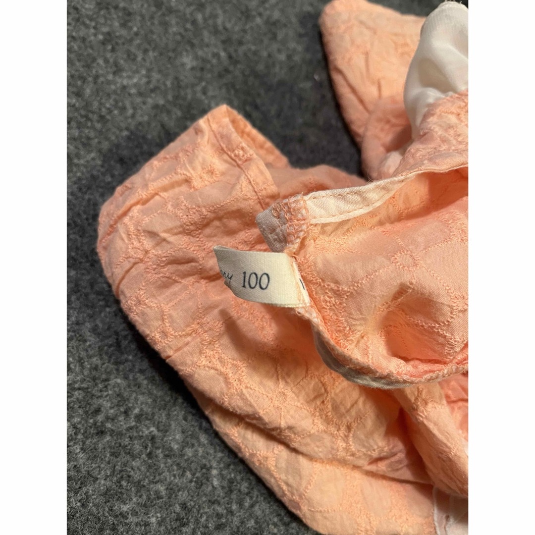 サーモンピンクのチュニック。 キッズ/ベビー/マタニティのキッズ服女の子用(90cm~)(Tシャツ/カットソー)の商品写真