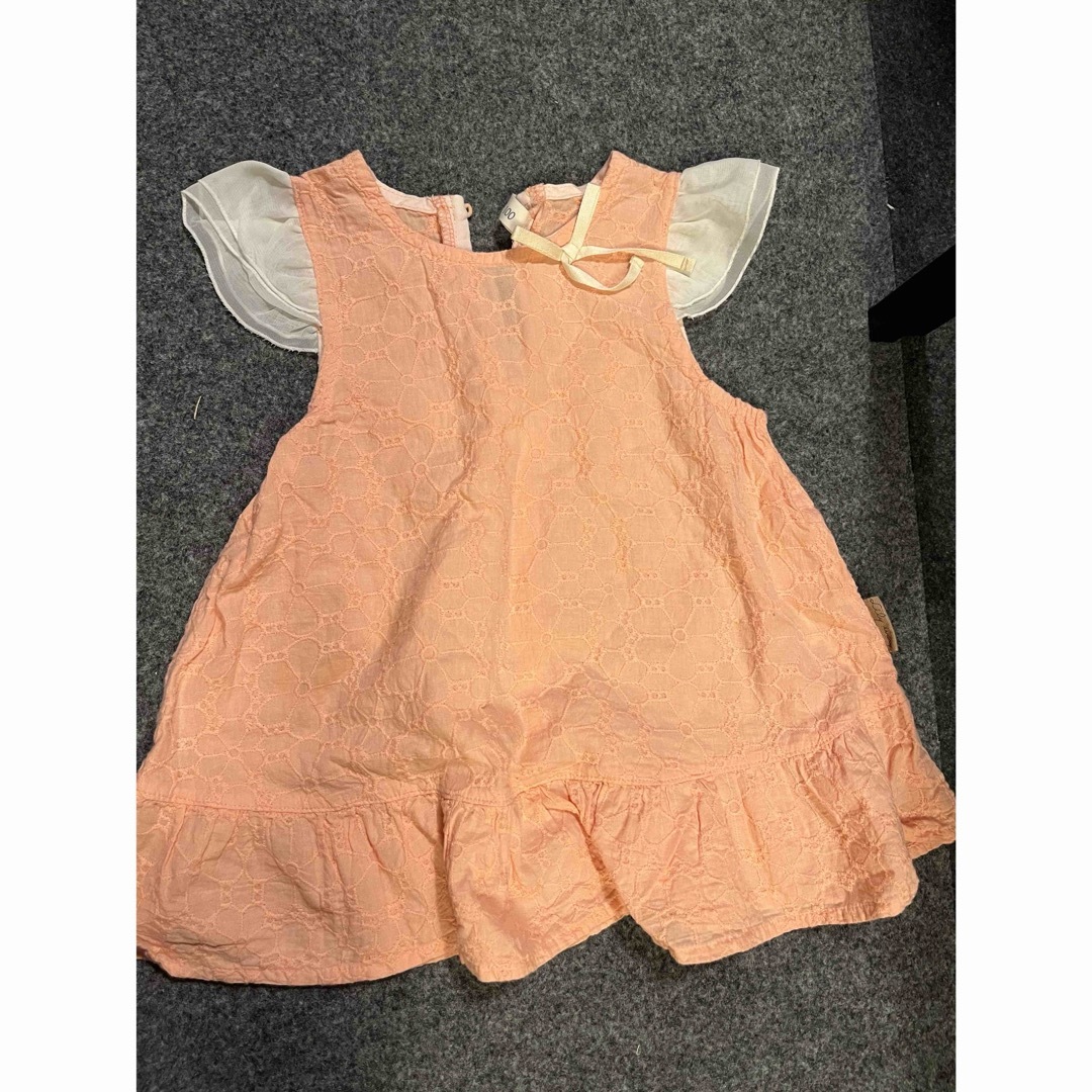サーモンピンクのチュニック。 キッズ/ベビー/マタニティのキッズ服女の子用(90cm~)(Tシャツ/カットソー)の商品写真