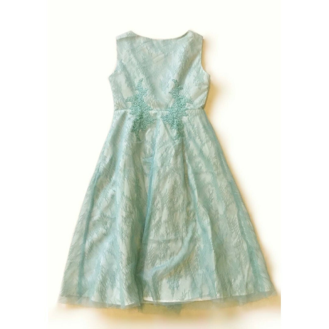 新品 フラワーモチーフレースドレス チュール グリーン レディースのフォーマル/ドレス(ミディアムドレス)の商品写真