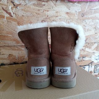 アグオーストラリア(UGG AUSTRALIA)の引っ越し処分✨UGG 15cm ムートンブーツ(ブーツ)