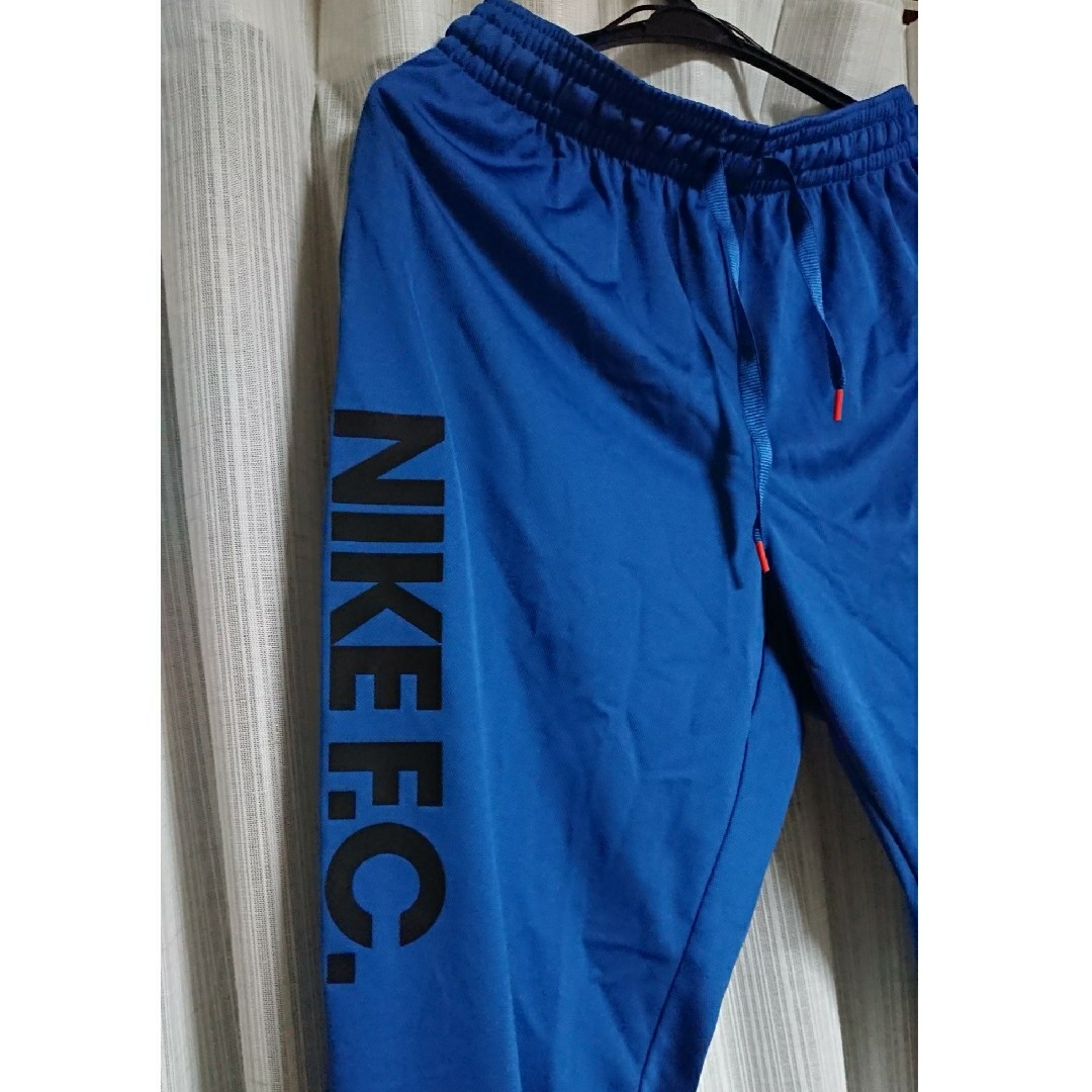 NIKE(ナイキ)のナイキ FC  パンツ メンズのパンツ(ワークパンツ/カーゴパンツ)の商品写真