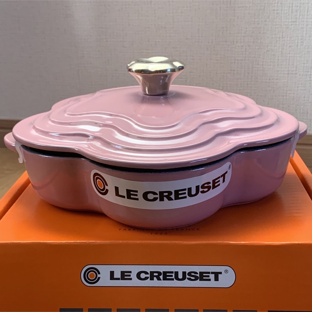 ★新品★ ルクルーゼ  LE CREUSET プレート・フルール 鍋 20cm