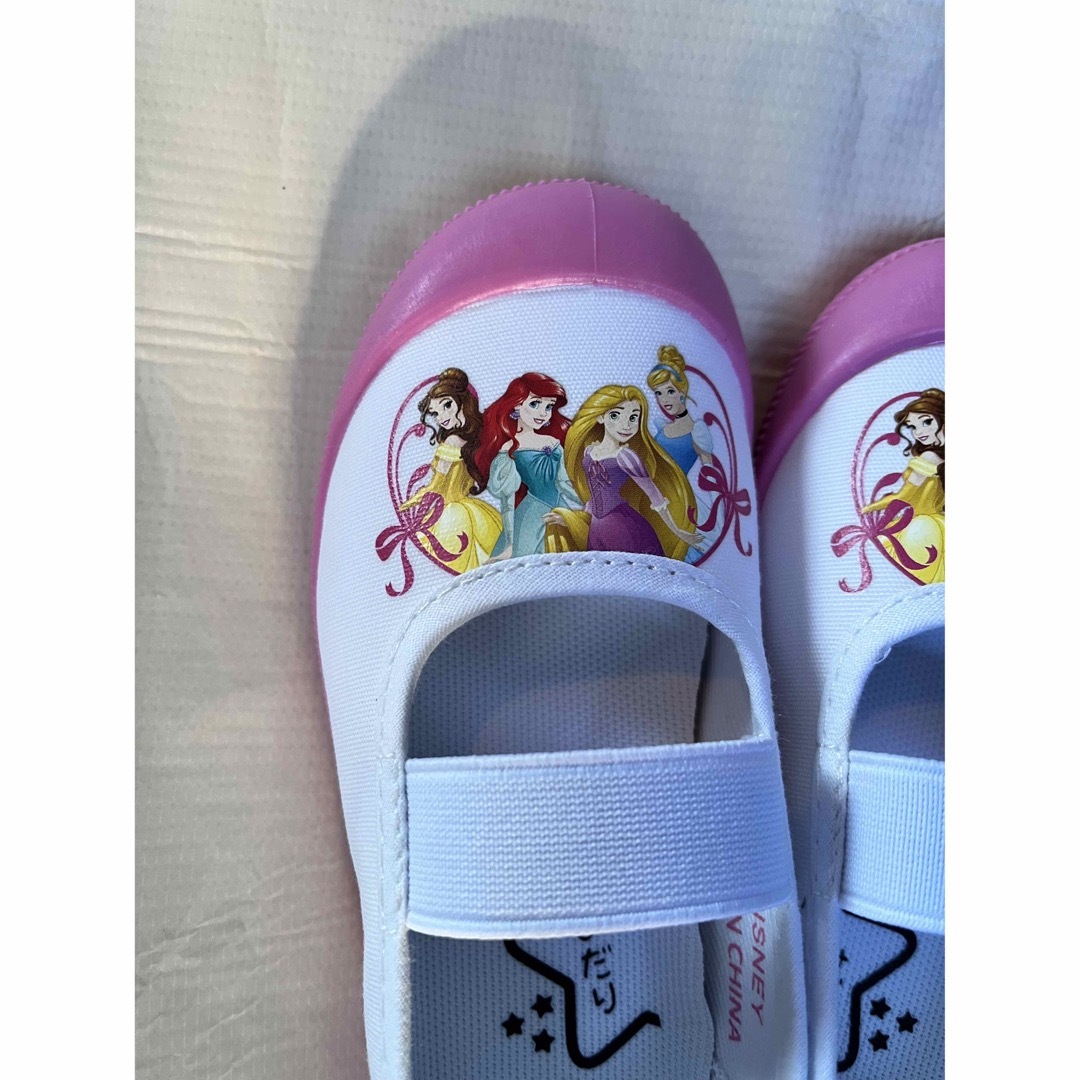Disney(ディズニー)のディズニープリンセス　上履き　16cm ピンク　女の子　幼稚園　保育園　体育館 キッズ/ベビー/マタニティのキッズ靴/シューズ(15cm~)(スクールシューズ/上履き)の商品写真