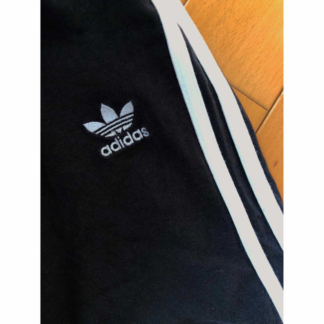 adidas(アディダス)のレディース adidas ストライプ レギンス レディースのパンツ(その他)の商品写真