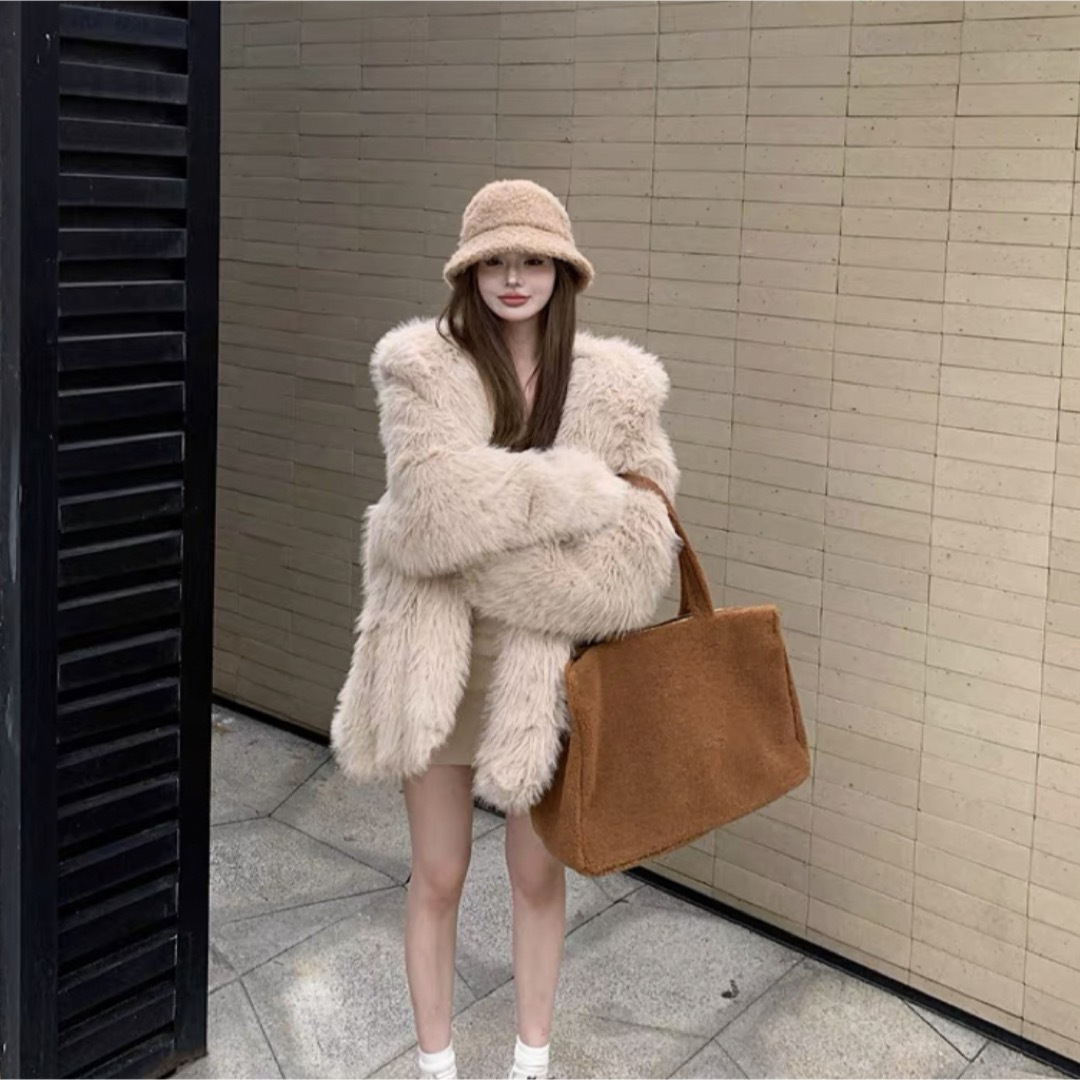 新品未使用 フード付きファーコートの通販 by cocoshop|ラクマ 新品未使用 フード付きファーコートの通販 by cocoshop|ラクマ