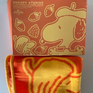 SNOOPY ハーフケット(毛布)