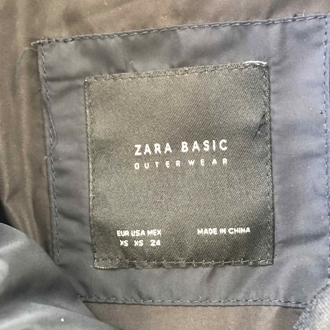 ZARA(ザラ)のZARA ザラ　ダウン　XS ダウンジャケット　ダウンコート　ネイビー　ブルー レディースのジャケット/アウター(ダウンジャケット)の商品写真