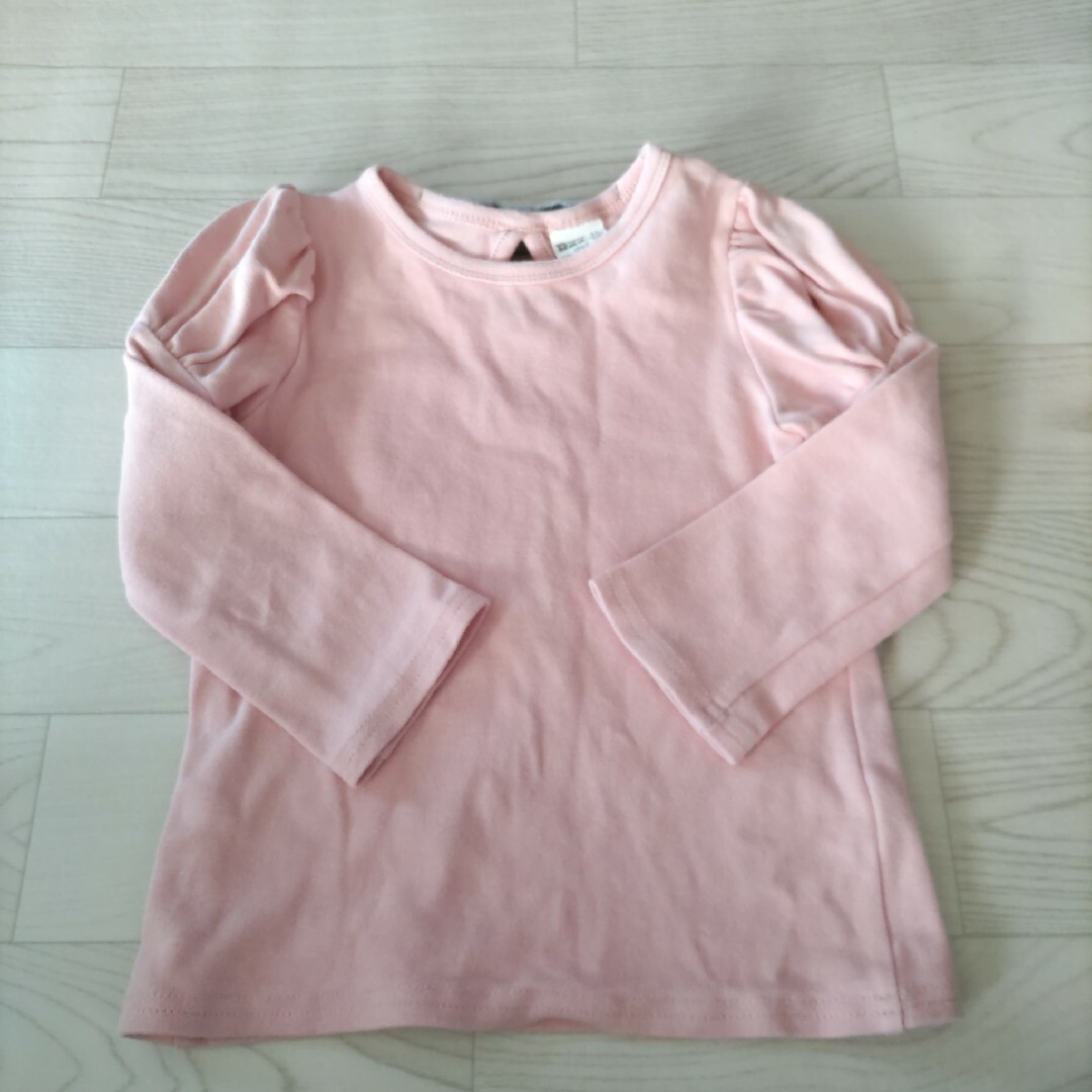 子供服ビー　長袖　ロンＴ　100 キッズ/ベビー/マタニティのキッズ服女の子用(90cm~)(Tシャツ/カットソー)の商品写真