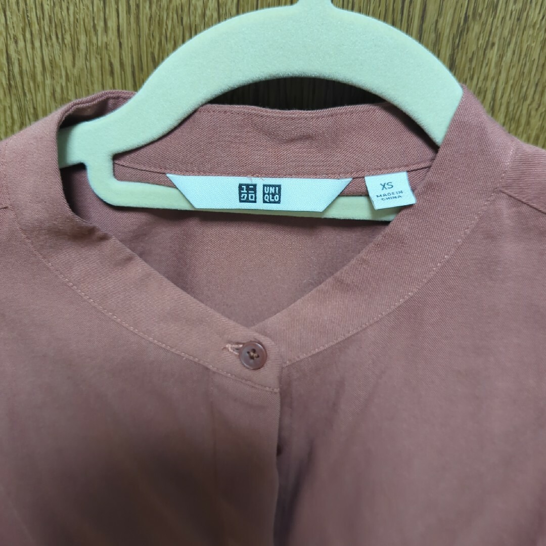 UNIQLO(ユニクロ)のユニクロ　レディースブラウス　XS レディースのトップス(シャツ/ブラウス(長袖/七分))の商品写真