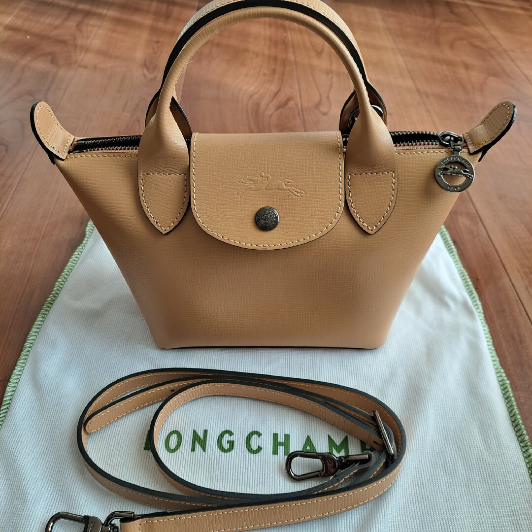 LONGCHAMP(ロンシャン)のLONGCHAMP　ショルダーバッグ レディースのバッグ(ショルダーバッグ)の商品写真