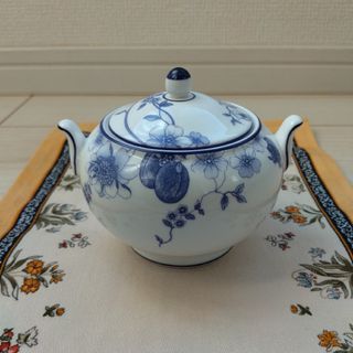 ウェッジウッド(WEDGWOOD)のWEDGWOOD　シュガーポット(食器)