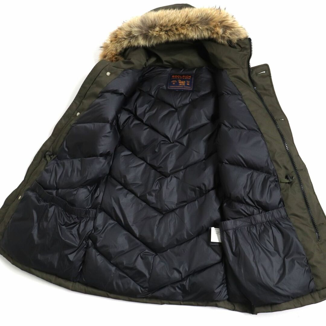 WOOLRICH(ウールリッチ)の良品▼ウールリッチ WOCP2724 LAMINATED COTTON ラミネートコットン ファー・フード付 ZIP ダウンコート カーキ US/XS(Mサイズ相当) 正規品 メンズのジャケット/アウター(ダウンジャケット)の商品写真