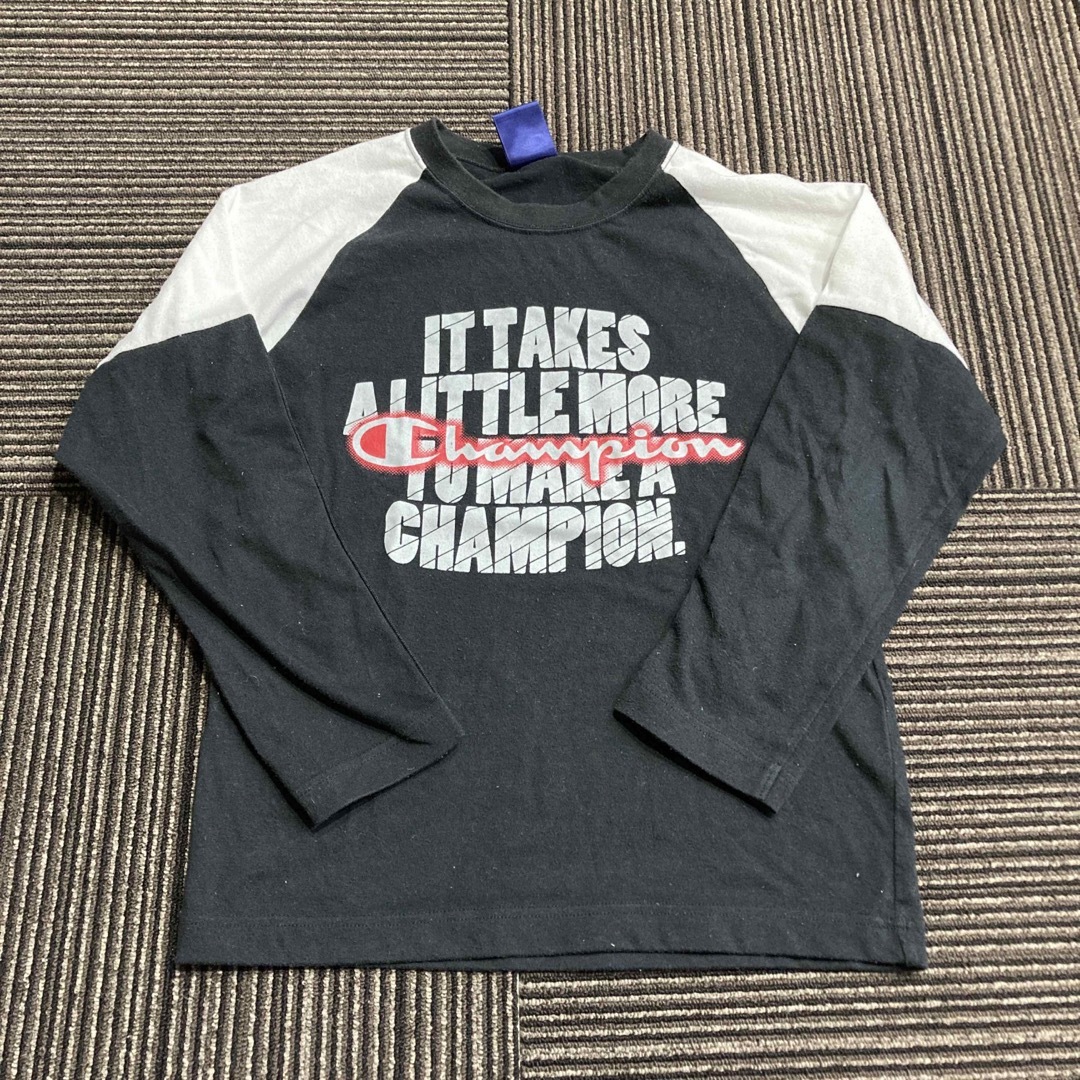 Champion(チャンピオン)のチャンピオン長袖Tシャツ　140cm キッズ/ベビー/マタニティのキッズ服男の子用(90cm~)(Tシャツ/カットソー)の商品写真