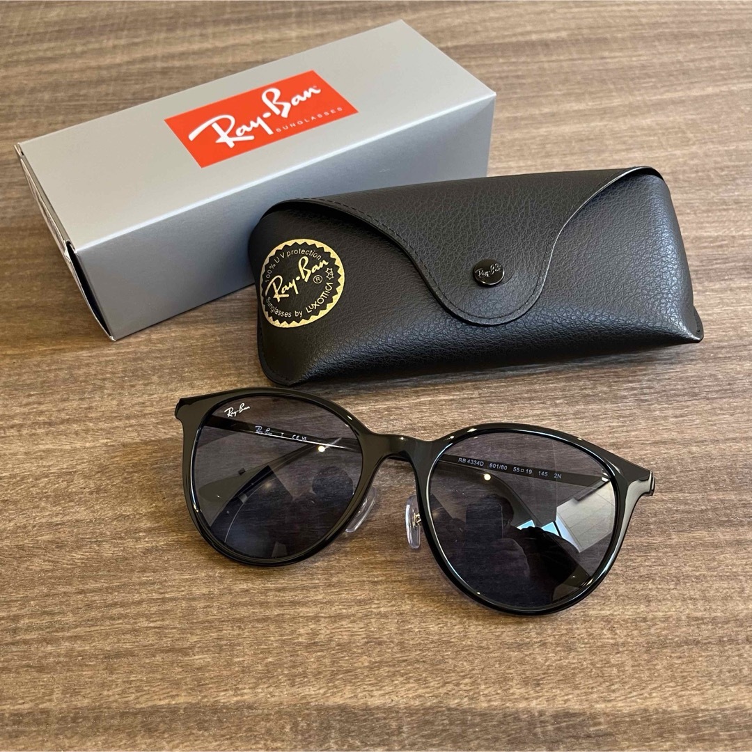 男性に人気！ 【美品】Ray-Ban レイバン RB4334D 601/80 アジアン