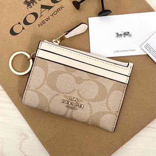 コーチ(COACH)のCOACH   コインケース   ホワイト   小銭入れ財布(コインケース)