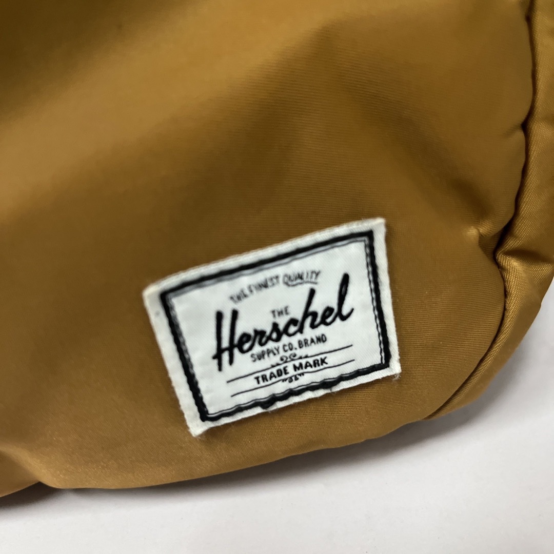 HERSCHEL(ハーシェル)の美品　Herschel リュック　ハーシェル レディースのバッグ(リュック/バックパック)の商品写真