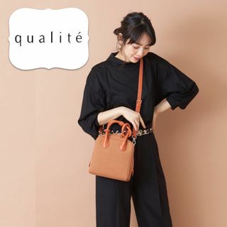 カリテ(qualite)のインナー使いにも！ハイネックパフ袖とろみカットソーブラウス ブラック(シャツ/ブラウス(長袖/七分))