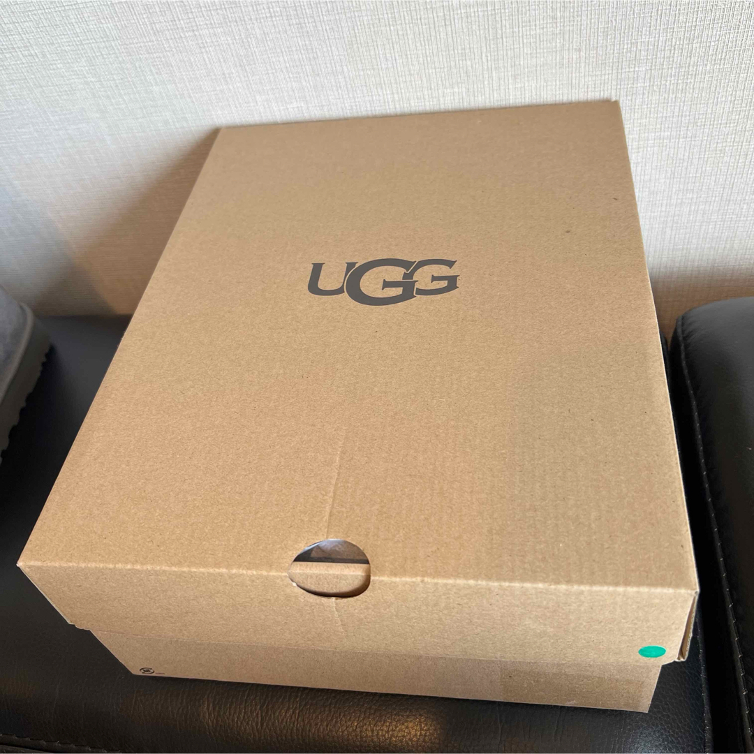 UGG(アグ)の【新品未使用箱付】ugg bailey zipムートンブーツアグ　ベイリージップ レディースの靴/シューズ(ブーツ)の商品写真