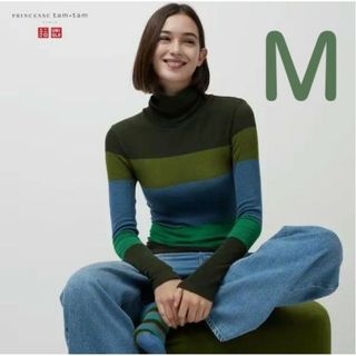 ユニクロ(UNIQLO)のヒートテックシームレスリブタートルネックT(極暖・長袖)プリンセスタムタム　Ｍ(カットソー(長袖/七分))