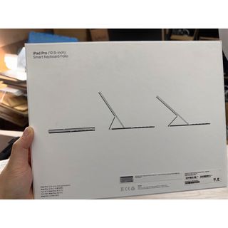 アイパッド(iPad)のApple 12.9インチiPad Pro 第3/4/5世代用MU8H2J/A(タブレット)