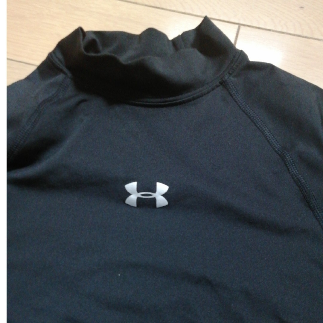 UNDER ARMOUR(アンダーアーマー)のアンダーアーマー インナーYLG150おまけ付き キッズ/ベビー/マタニティのキッズ/ベビー/マタニティ その他(その他)の商品写真