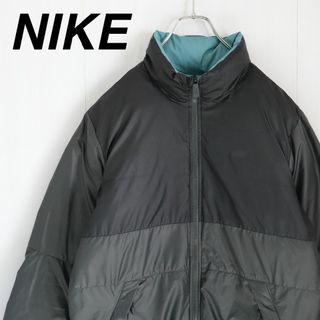 ナイキ(NIKE)の【550フィルパワー】ナイキ／ダウンジャケット　ワンポイントロゴ　リバーシブル(ダウンジャケット)