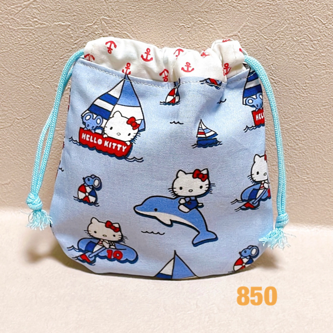 キティ柄☆ハンドメイド☆巾着袋 ハンドメイドのファッション小物(ポーチ)の商品写真