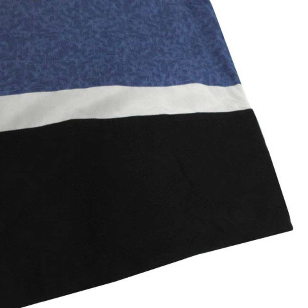 ICB(アイシービー)のiCB カットソー ノースリーブ 切替え 配色 カーキ 青 白系 黒 11 レディースのトップス(カットソー(半袖/袖なし))の商品写真