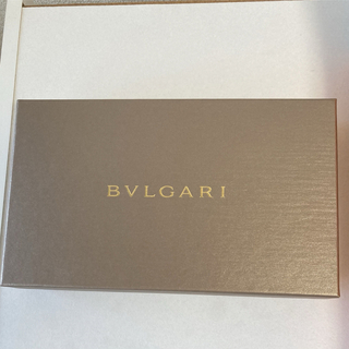 ブルガリ(BVLGARI)の【ブルガリ　長財布空き箱】リボン　カードケースセット　おまけ紙袋(長財布)