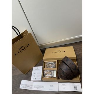 コーチ(COACH)の新品未使用　ショッパー付　コーチ　coach ベルト　リバーシブル　プレゼントに(ベルト)