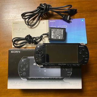 プレイステーションポータブル(PlayStation Portable)のPSP 2000PB ピアノブラック(家庭用ゲーム機本体)