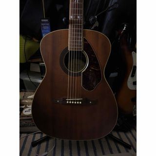 フェンダー(Fender)のFENDER Tim Armstrong Hellcat(アコースティックギター)