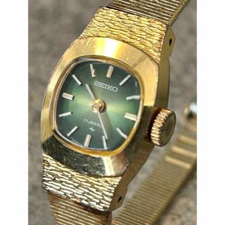 SEIKO(腕時計 ・ グリーン・カーキ/緑色系)のフリマアイテム一覧 SEIKO(腕時計 ・ グリーン・カーキ/緑色系)のフリマアイテム一覧