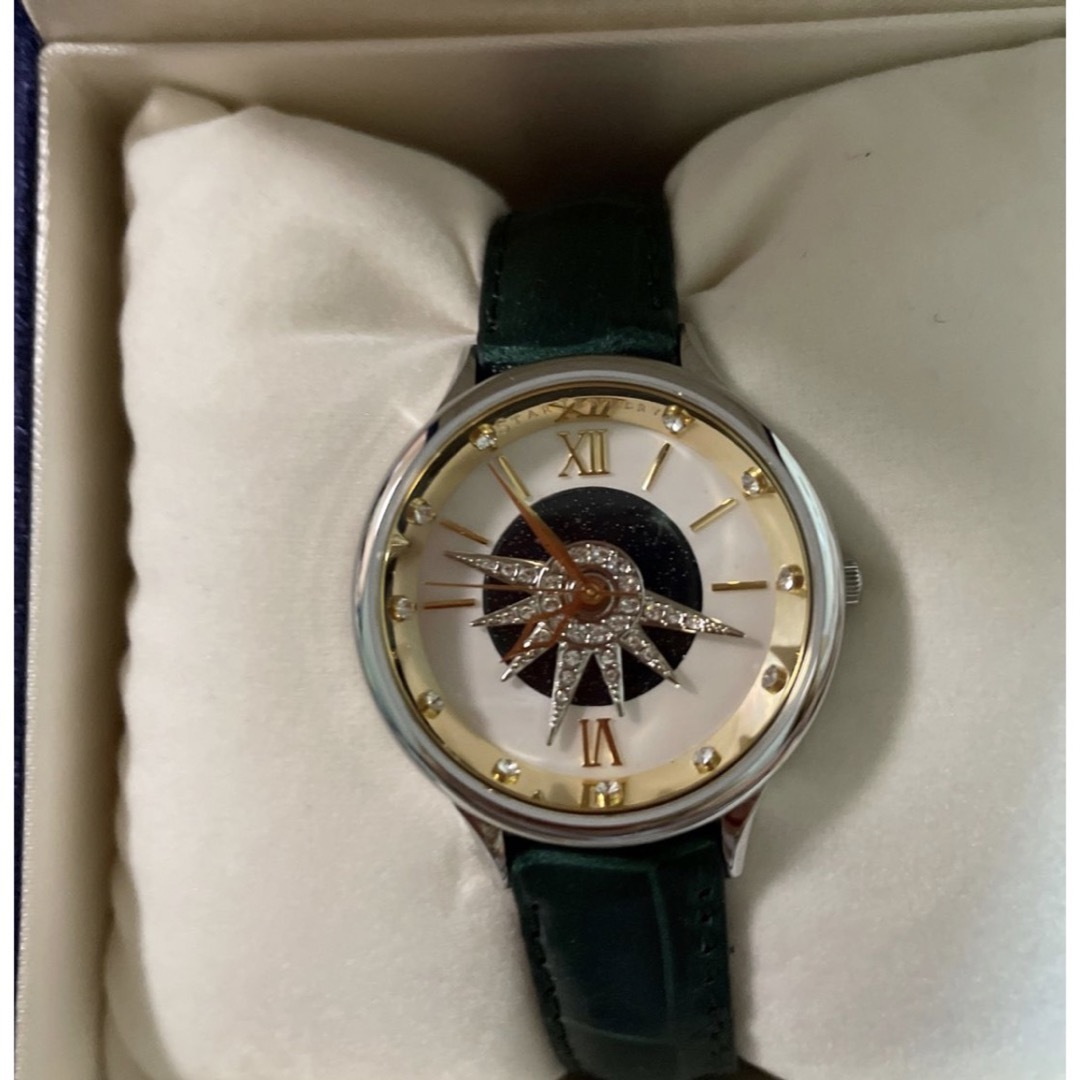 STAR JEWELRY(スタージュエリー)の新品未使用　スタージュエリー   クリスマス限定腕時計 レディースのファッション小物(腕時計)の商品写真