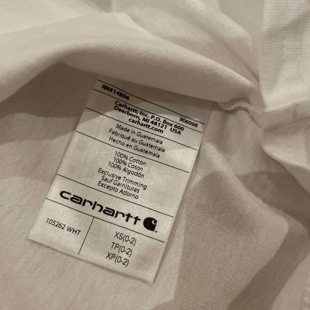 carhartt(カーハート)のcarhartt アメリカ購入　tシャツ  レディースのトップス(Tシャツ(半袖/袖なし))の商品写真