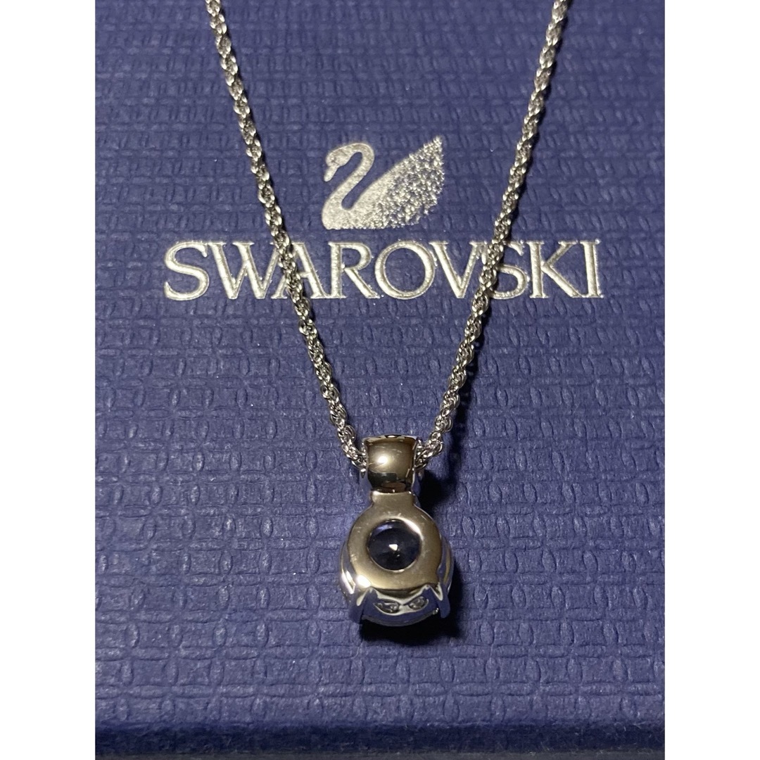 SWAROVSKI - 新品未使用品！SWAROVSKI ネックレス&ピアスセットの通販
