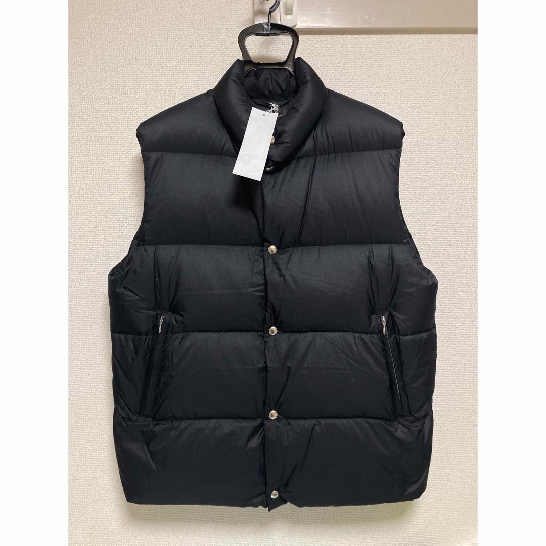 22aw COMOLI(コモリ) ダウンベスト サイズ3 - ダウンベスト 22aw COMOLI(コモリ) ダウンベスト サイズ3 - ダウンベスト