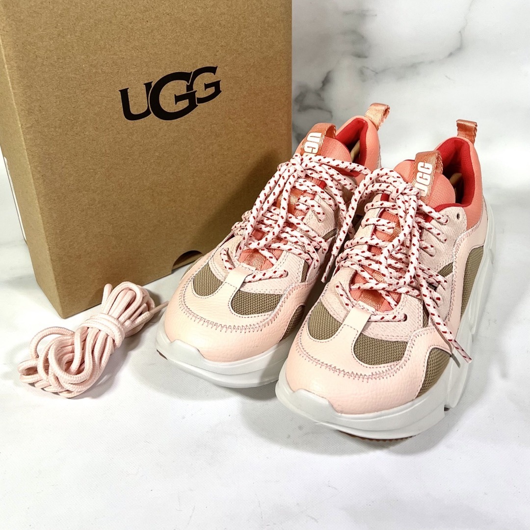 UGG(アグ)の【新品未使用】UGG CALLE LACE カレレース スニーカーピンク23.5 レディースの靴/シューズ(スニーカー)の商品写真