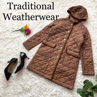 トラディショナルウェザーウェア(TRADITIONAL WEATHERWEAR)の【美品】トラディショナルウェザー　裏起毛キルティングコート　レオパード(ロングコート)