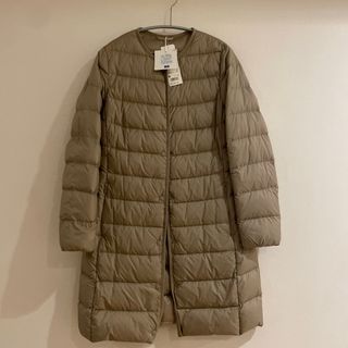 ユニクロ(UNIQLO)の新品　UNIQLO  ウルトラライドダウン　コンパクトコート　ブラウン　M(ダウンコート)