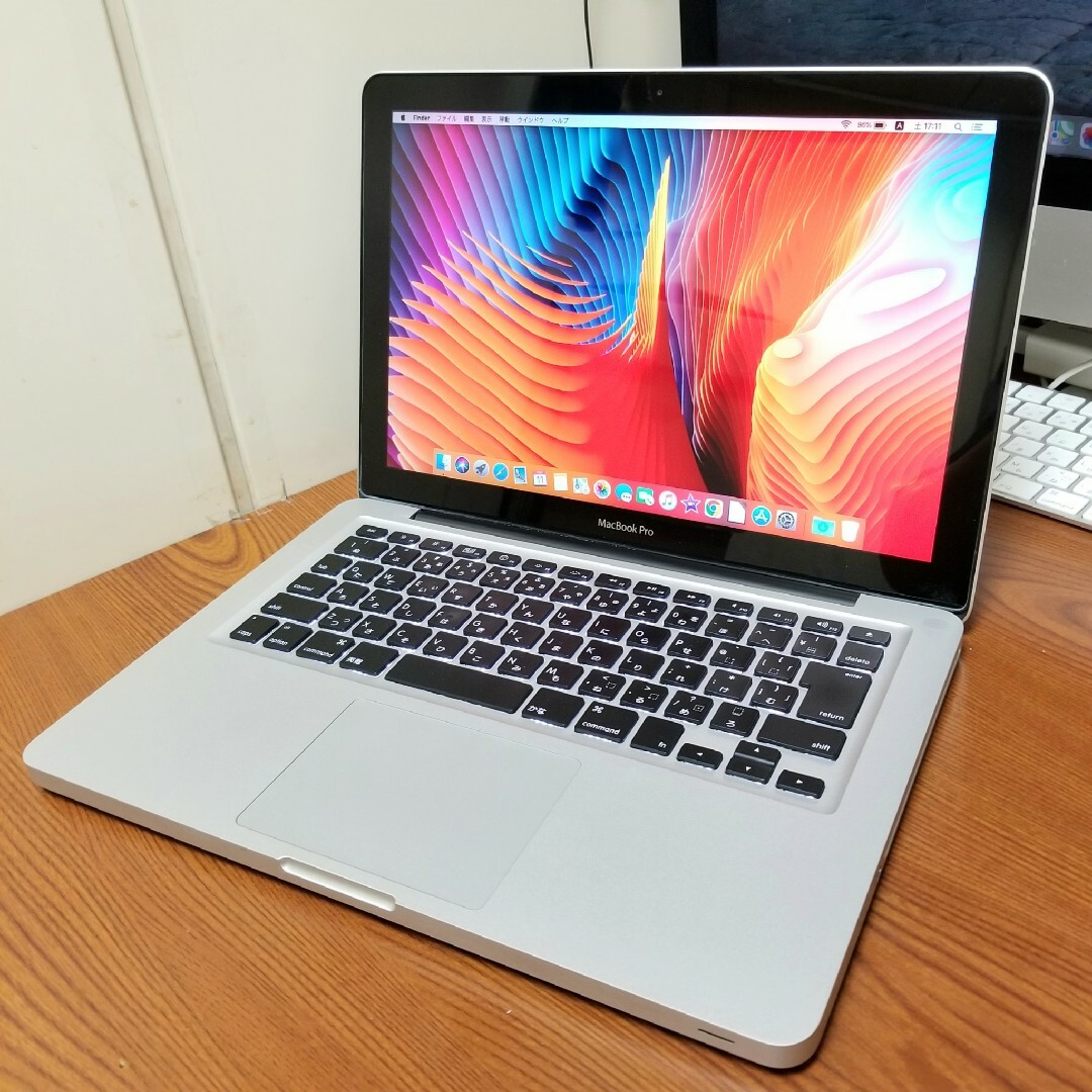 Macbook Pro 13インチ 8GB/SSD128GB おまけアプリ付PC/タブレット