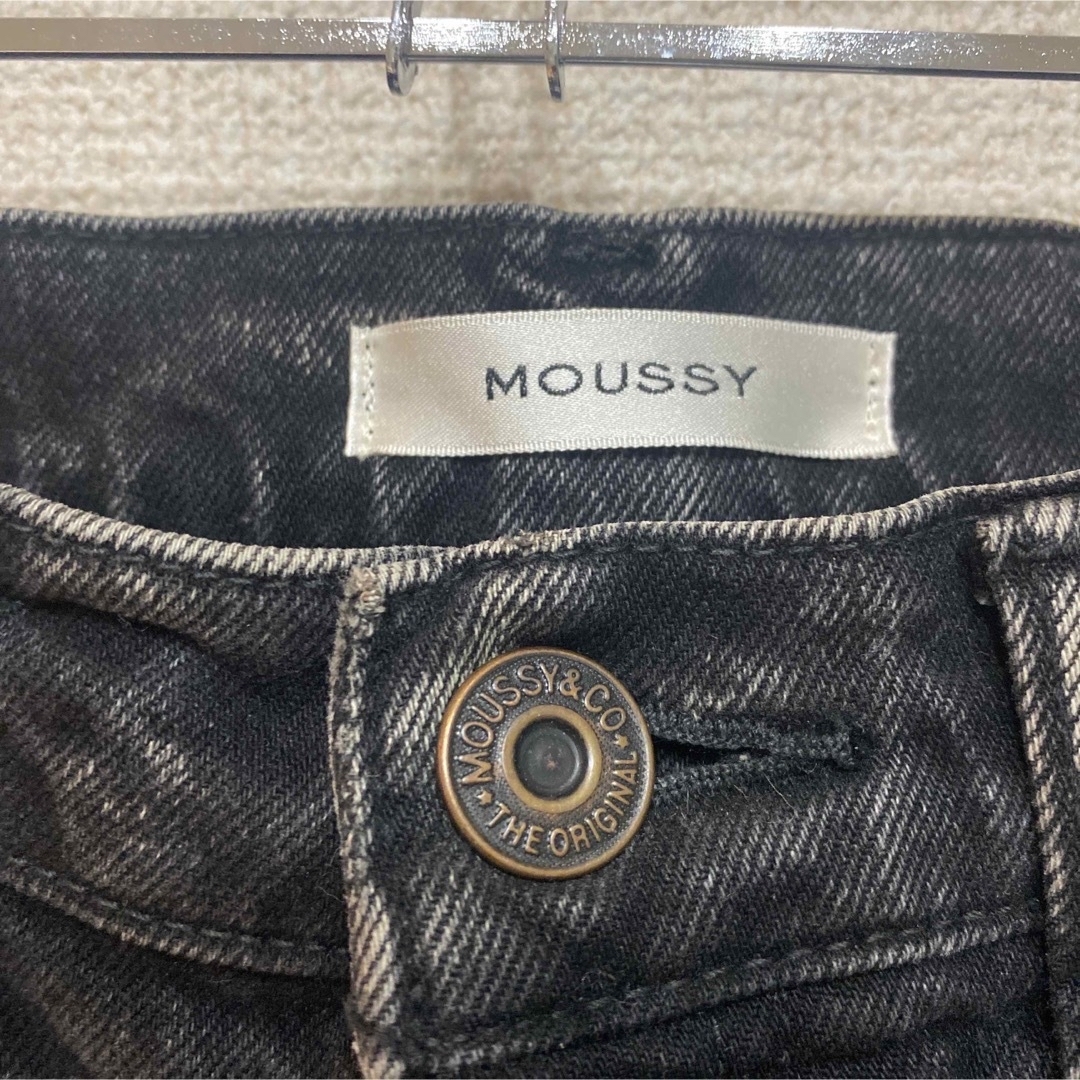 moussy(マウジー)のMOUSSY MVS BLACK SKINNY 25インチ レディースのパンツ(デニム/ジーンズ)の商品写真